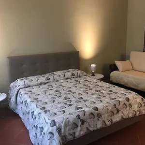 Domus Salento Suites&rooms 4*, Lecce Italia
